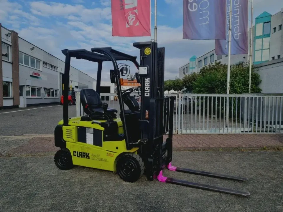 Elektrikli Forklift Kiralama